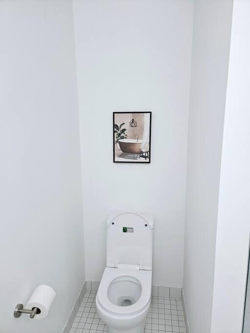 Tremont Smart 11 - A Kcm Property Кливланд Екстериор снимка